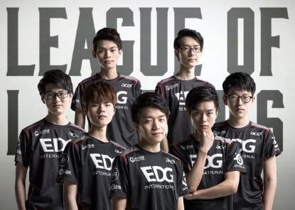 王哲林加盟 王哲林加盟