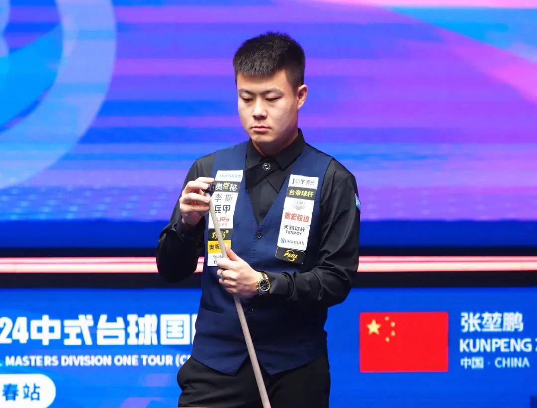 平球攻门 平球攻门